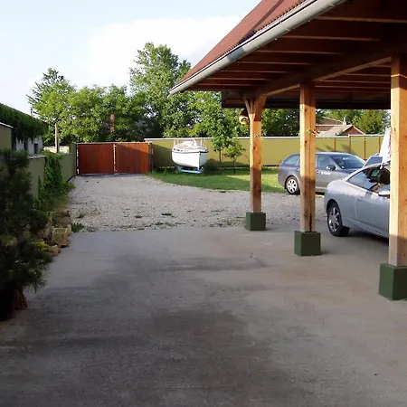 Pod Vapenkami Gasthuis Strážnice