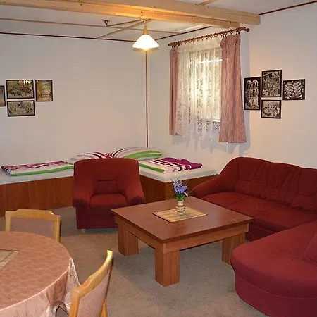 Pod Vapenkami Strážnice