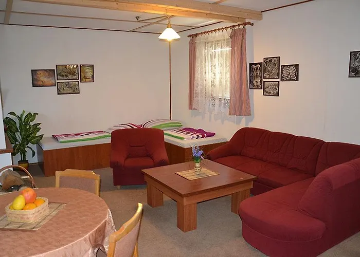 Pod Vapenkami Strážnice